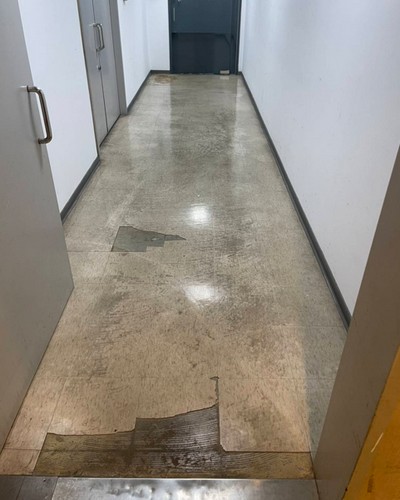 台北舊屋翻新, 台北塑膠地板施工, 台北拼貼地板, 台北泥作工程, 台北地板工程, 台北泥作師傅, 台北泥作工程, 台北土水師傅