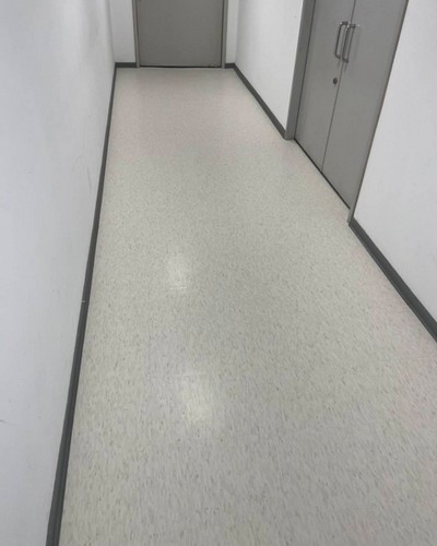 台北舊屋翻新, 台北塑膠地板施工, 台北拼貼地板, 台北泥作工程, 台北地板工程, 台北泥作師傅, 台北泥作工程, 台北土水師傅