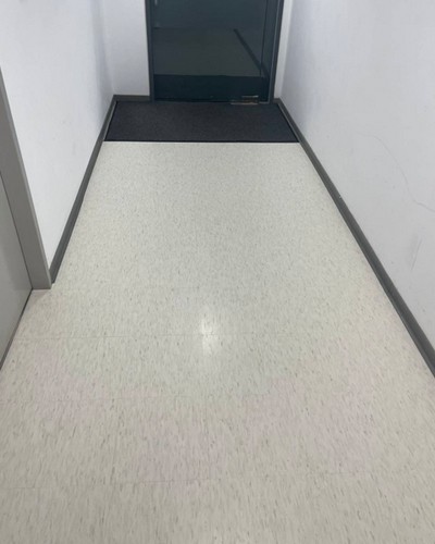 台北舊屋翻新, 台北塑膠地板施工, 台北拼貼地板, 台北泥作工程, 台北地板工程, 台北泥作師傅, 台北泥作工程, 台北土水師傅