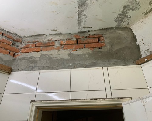 台北塑膠天花板施工, 台北PVC塑膠天花板施工, 台北老屋改造, 台北廁所天花板台北舊屋翻新, 台北泥作師傅, 台北泥作工程, 台北土水師傅