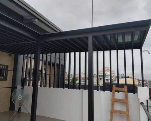 台北屋頂格柵施工, 台北屋頂造型格柵, 台北鋁格柵, 台北鋁包板, 台北鋁帷幕板, 台北金屬欄杆, 台北金屬鐵件