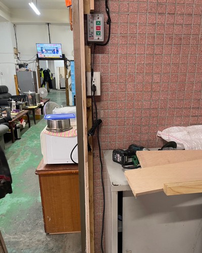 中和PC拉門, 中和塑膠拉門, 中和隔間拉門, 中和活動隔間拉門, 中和舊屋翻新, 中和塑膠拉門施工, 中和泥作工程, 中和地板工程, 中和泥作師傅, 中和泥作工程, 中和土水師傅