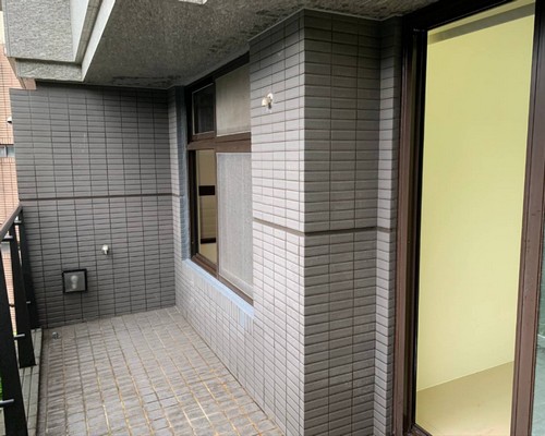 台北內湖整修完自售, 台北木作隔間, 台北木作家具, 台北滑軌門, 台北軌道門, 台北推拉門, 台北噴漆油漆工程, 台北拆除工程, 北投泥作工程, 北投地板工程, 北投泥作師傅, 北投泥作工程, 北投土水師傅